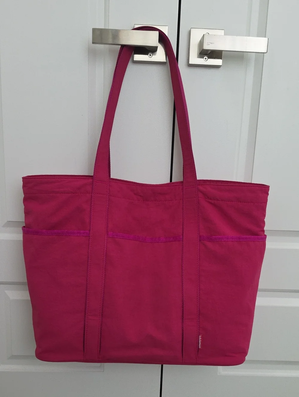 lululemon athletica roomy tote